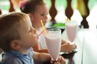 Waspadai Makanan Viral Tidak Semua Aman untuk Anak